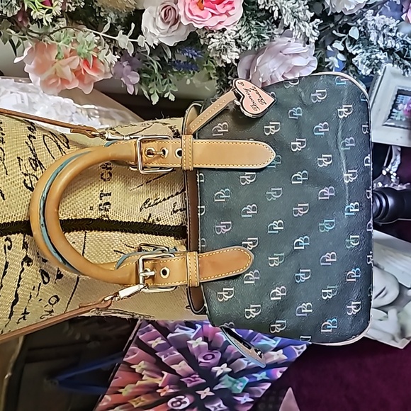 Dooney & Bourke Two Way, Vintage - Picture 5 of 16